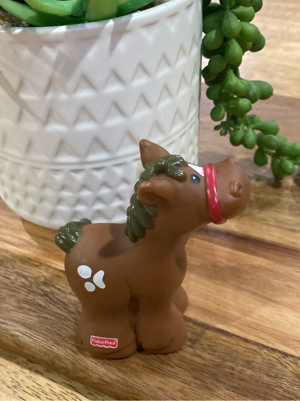 Fisher-Price little people Brown horse with red  Bridle